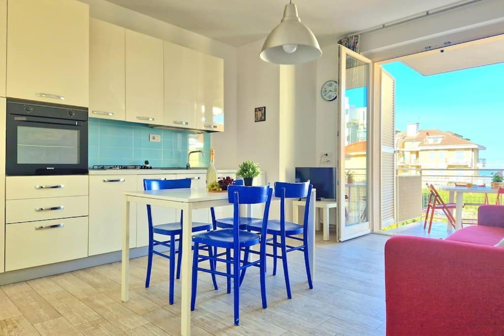 Apartamento Gioiello Al Mare Wi-Fi Relax Terrazza Clima Civitanova Marche Exterior foto